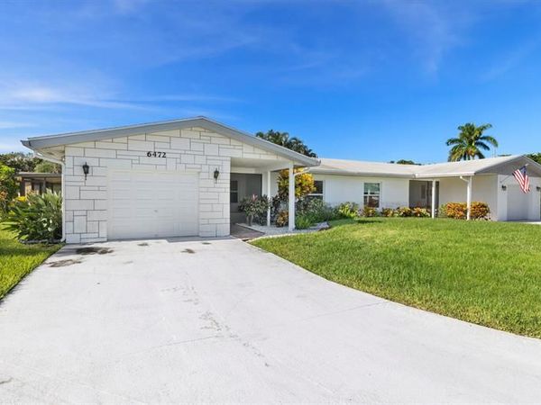 6472 Overland Drive, Delray Beach, FL 33484