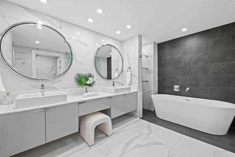 435 Bayshore Drive, Unit 302, Fort Lauderdale, FL 33304 Photo