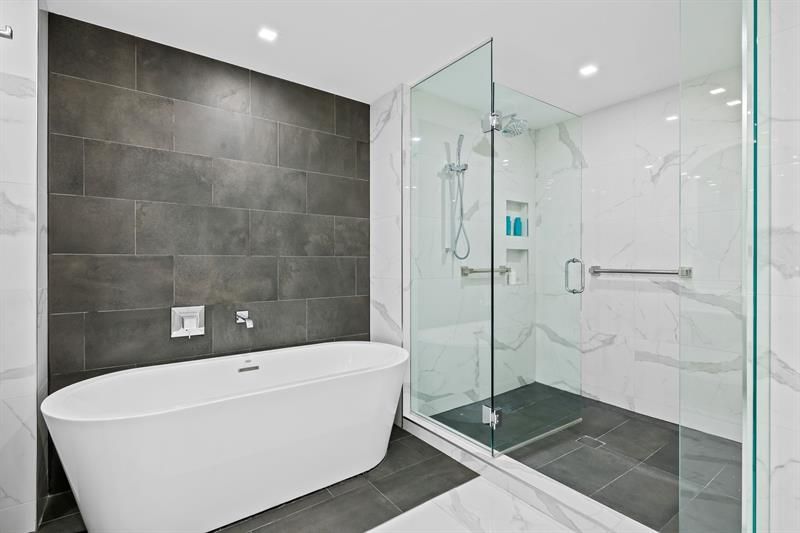 435 Bayshore Drive, Unit 302, Fort Lauderdale, FL 33304 Photo