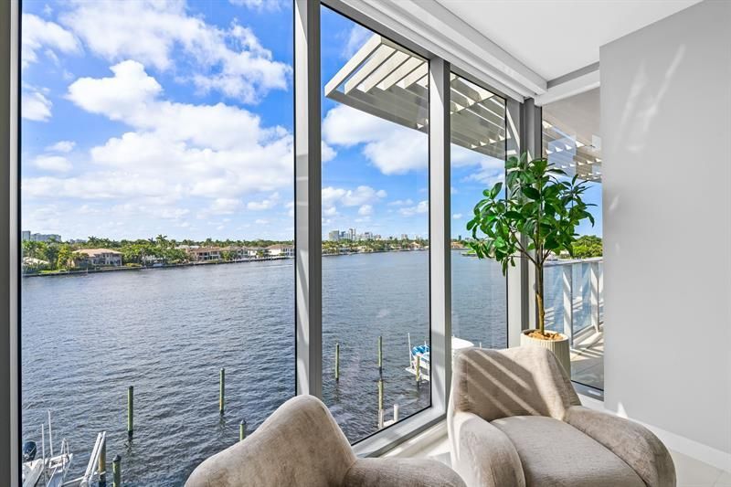 435 Bayshore Drive, Unit 302, Fort Lauderdale, FL 33304 Photo