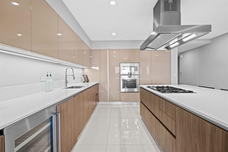 435 Bayshore Drive, Unit 302, Fort Lauderdale, FL 33304 Photo