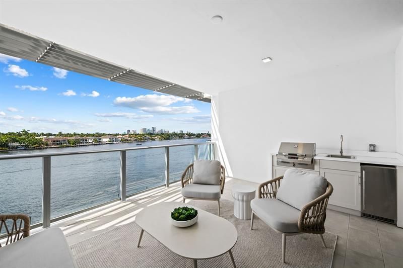 435 Bayshore Drive, Unit 302, Fort Lauderdale, FL 33304 Photo