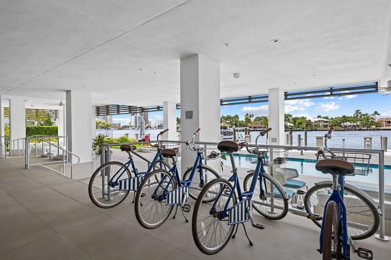 435 Bayshore Drive, Unit 302, Fort Lauderdale, FL 33304 Photo