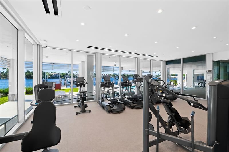 435 Bayshore Drive, Unit 302, Fort Lauderdale, FL 33304 Photo