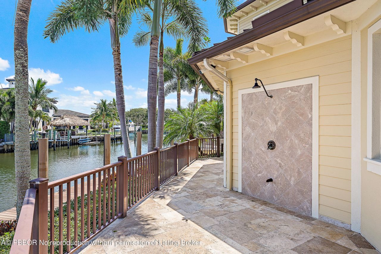 2365 Azure Circle, Palm Beach Gardens, FL 33410 Photo