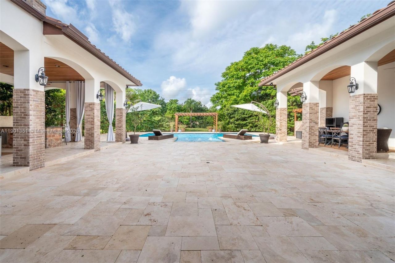 18951 SW 53rd St, Southwest Ranches, FL 33332 Photo