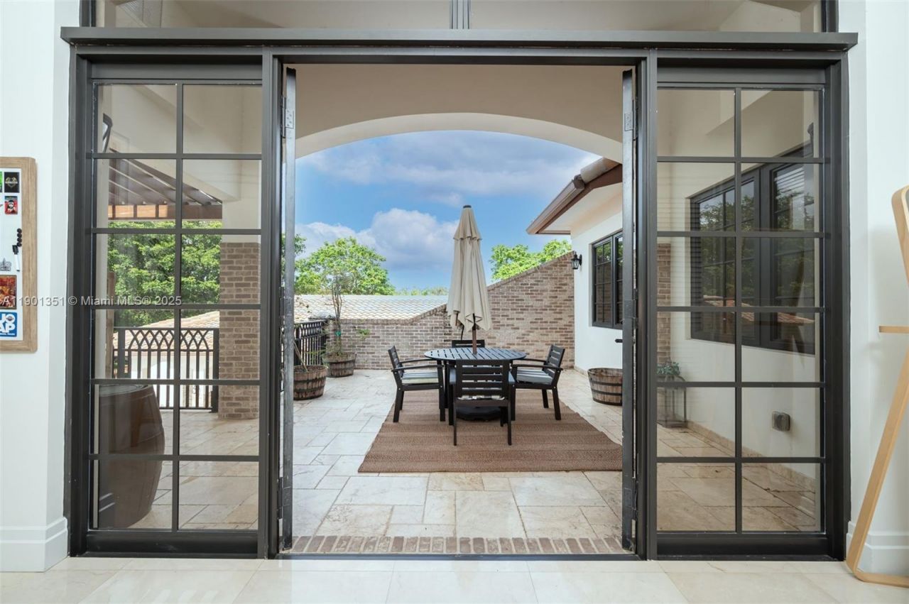 18951 SW 53rd St, Southwest Ranches, FL 33332 Photo