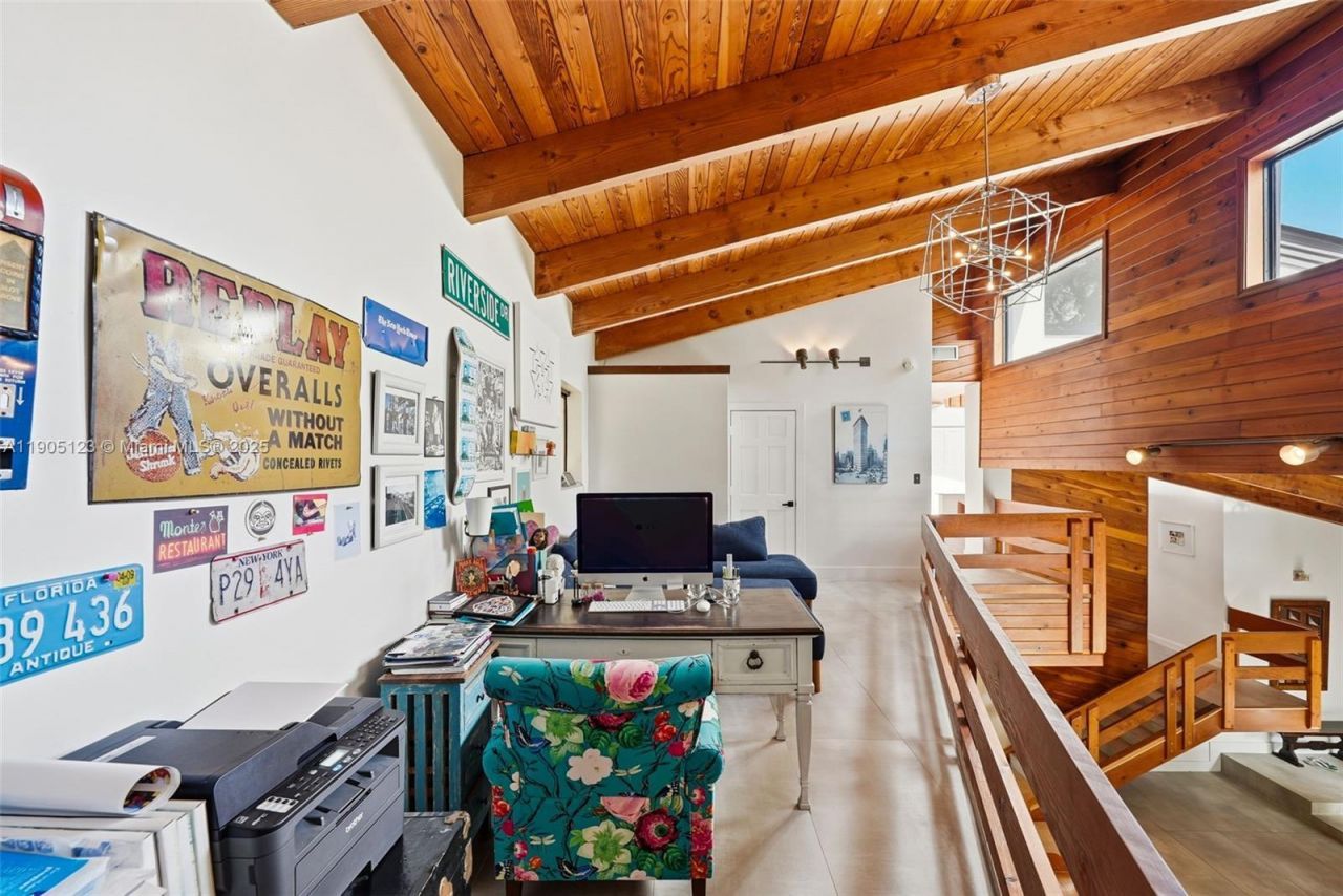 9200 NE 12th Ave, Miami Shores, FL 33138 Photo