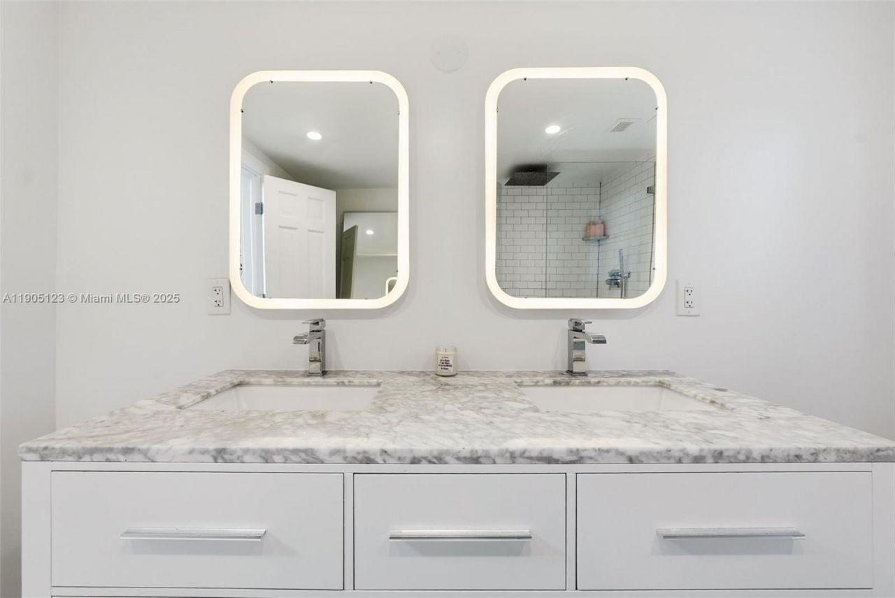 9200 NE 12th Ave, Miami Shores, FL 33138 Photo