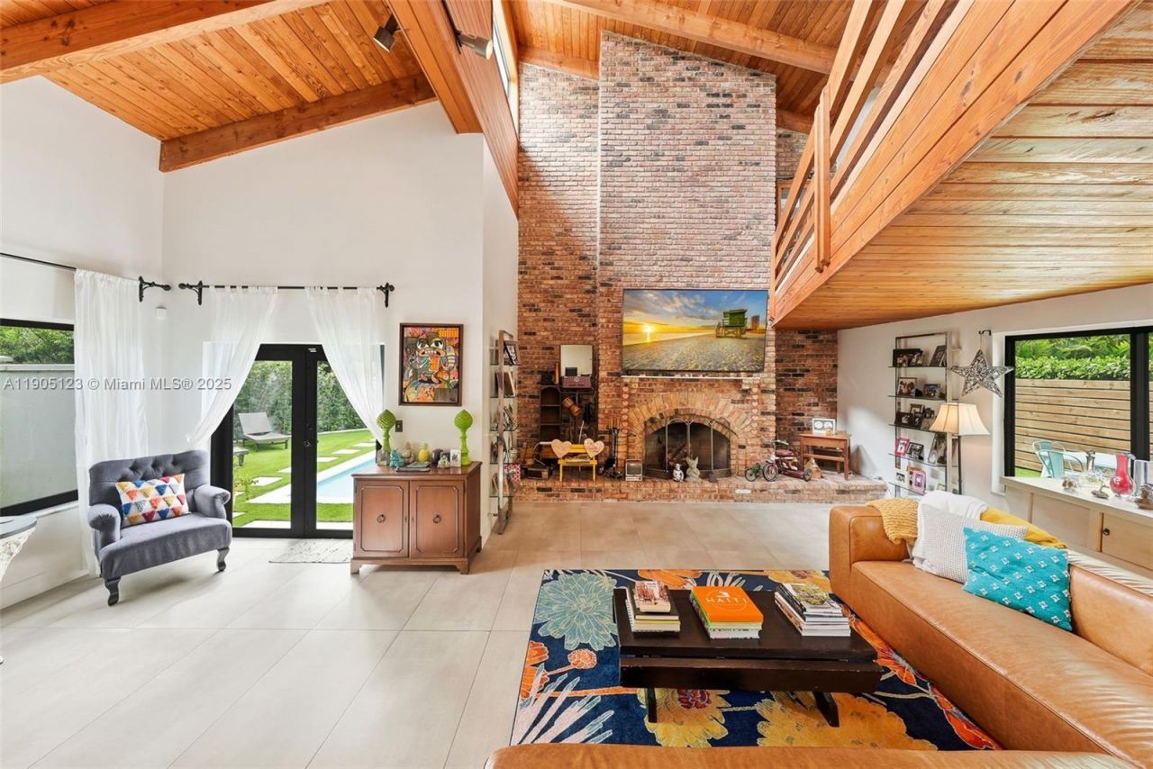 9200 NE 12th Ave, Miami Shores, FL 33138 Photo