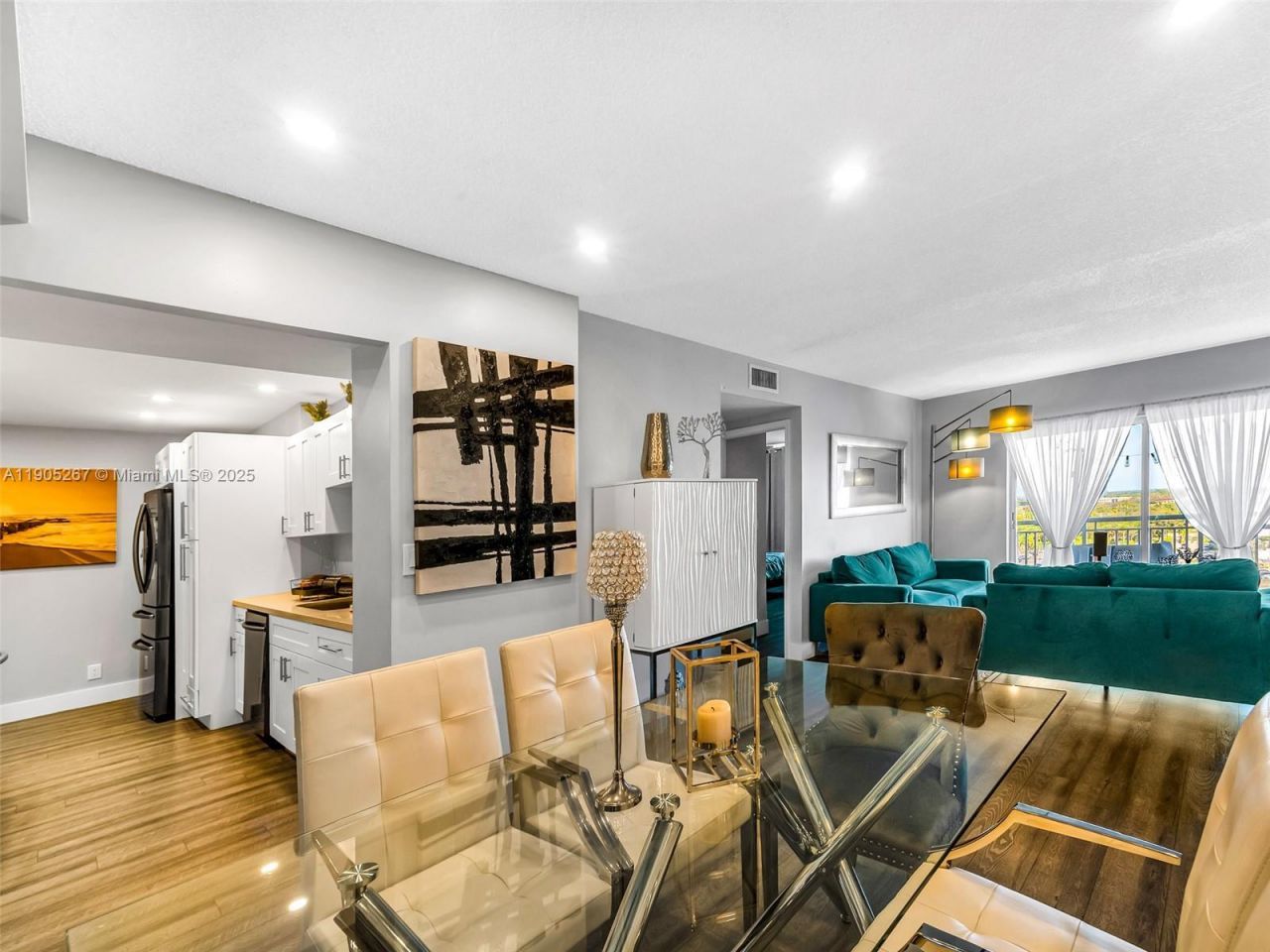 3800 Hillcrest Dr, Unit 907, Hollywood, FL 33021 Photo