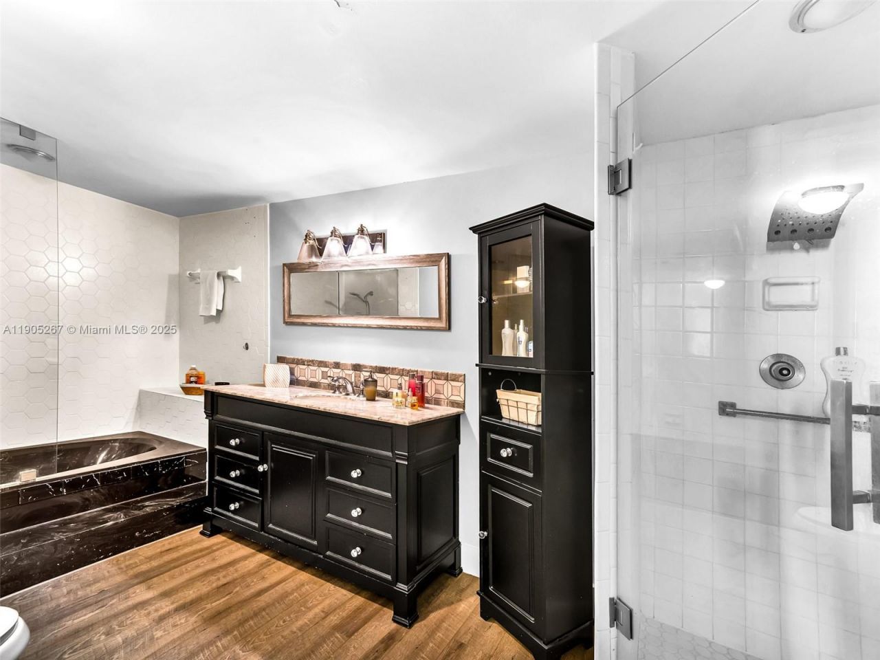 3800 Hillcrest Dr, Unit 907, Hollywood, FL 33021 Photo