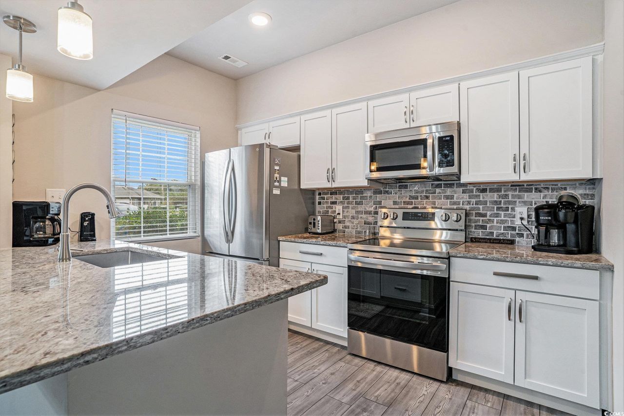 100 Willow Greens Dr. Photo 14