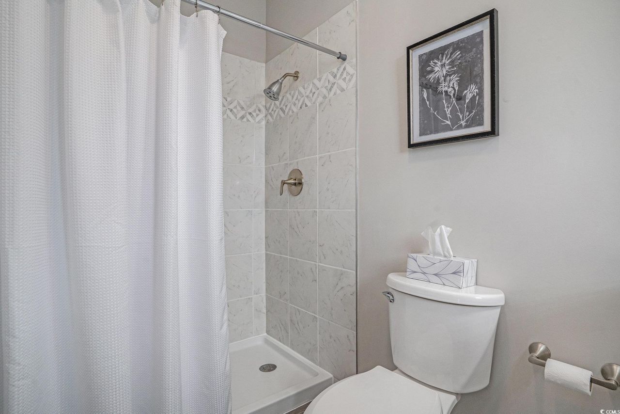 100 Willow Greens Dr. Photo 23