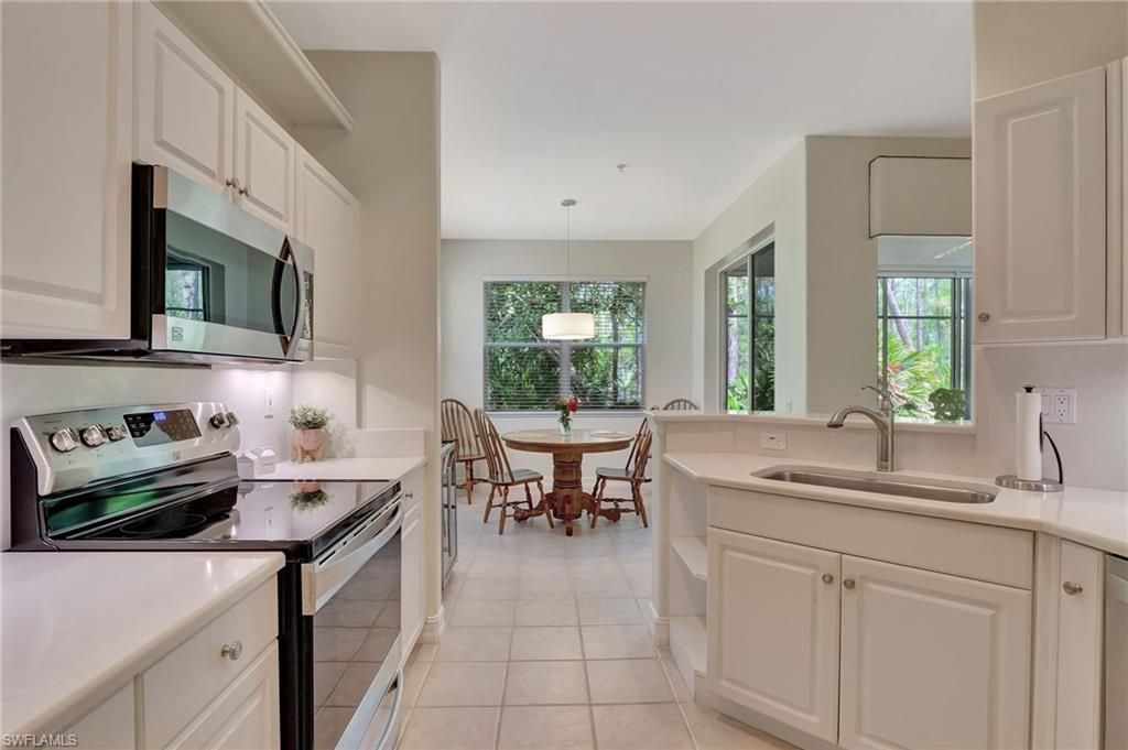 857 Carrick Bend Cir, Unit 101, Naples, FL 34110 Photo