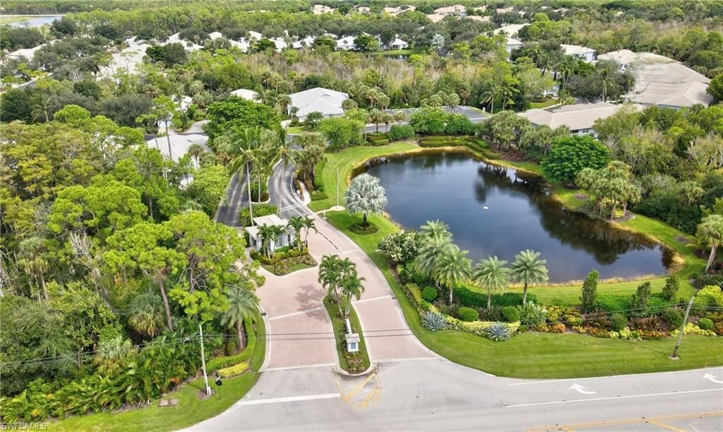 857 Carrick Bend Cir, Unit 101, Naples, FL 34110 Photo