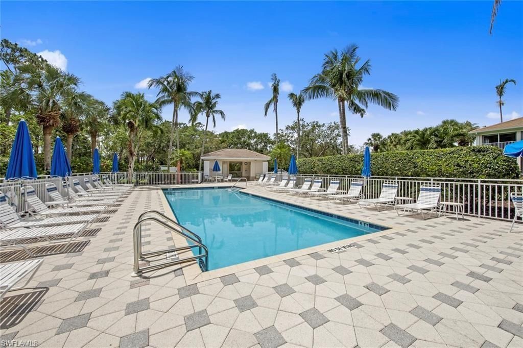 857 Carrick Bend Cir, Unit 101, Naples, FL 34110 Photo