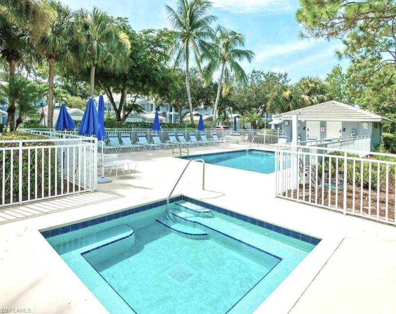 857 Carrick Bend Cir, Unit 101, Naples, FL 34110 Photo