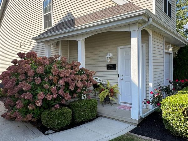 3306 Morgan Creek Court, Valparaiso, IN 46385