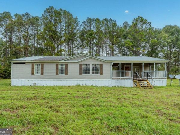 1690 Smith Road, Waycross, GA 31503