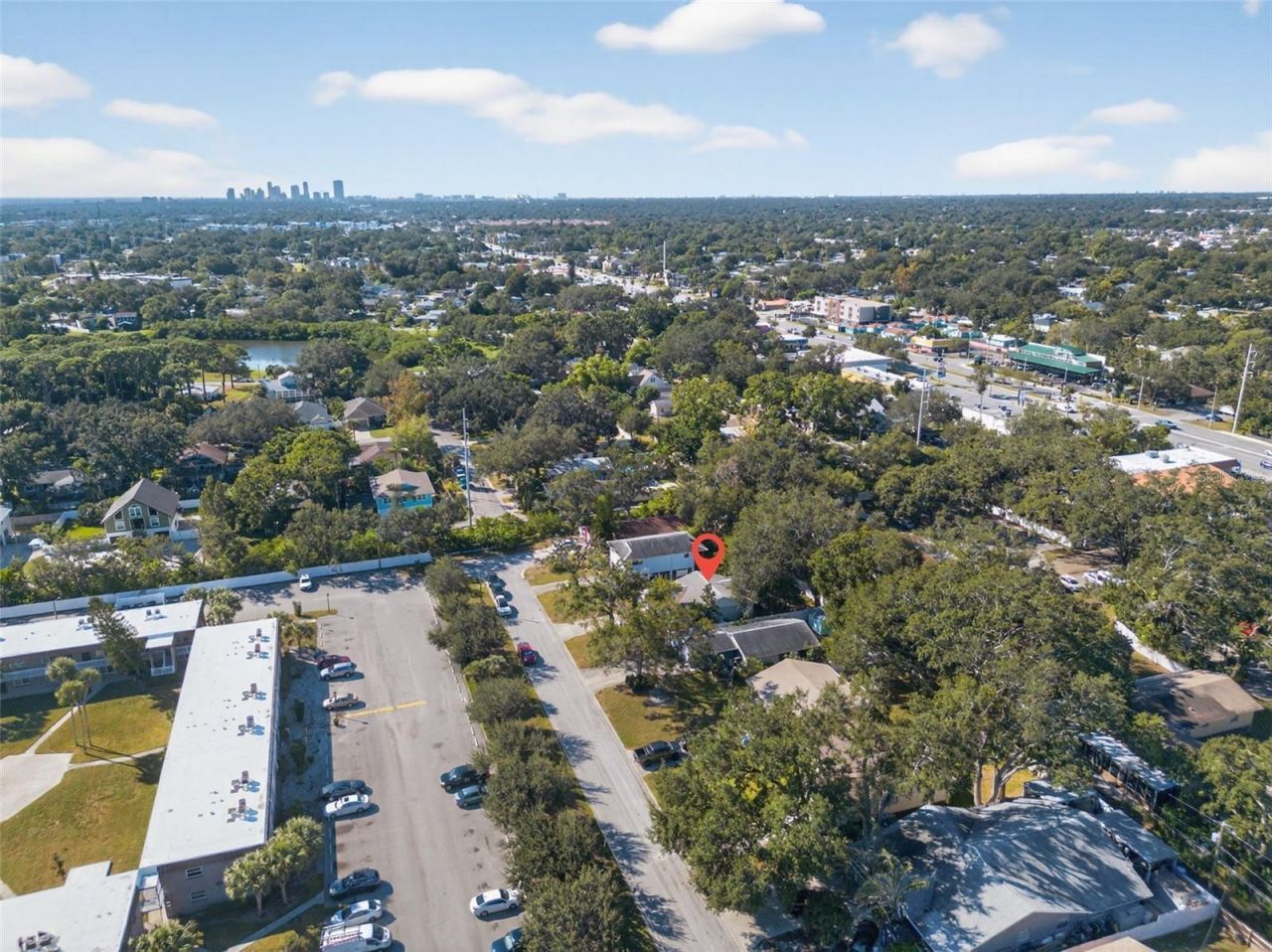 7016 2nd Street N, Saint Petersburg, FL 33702 Photo