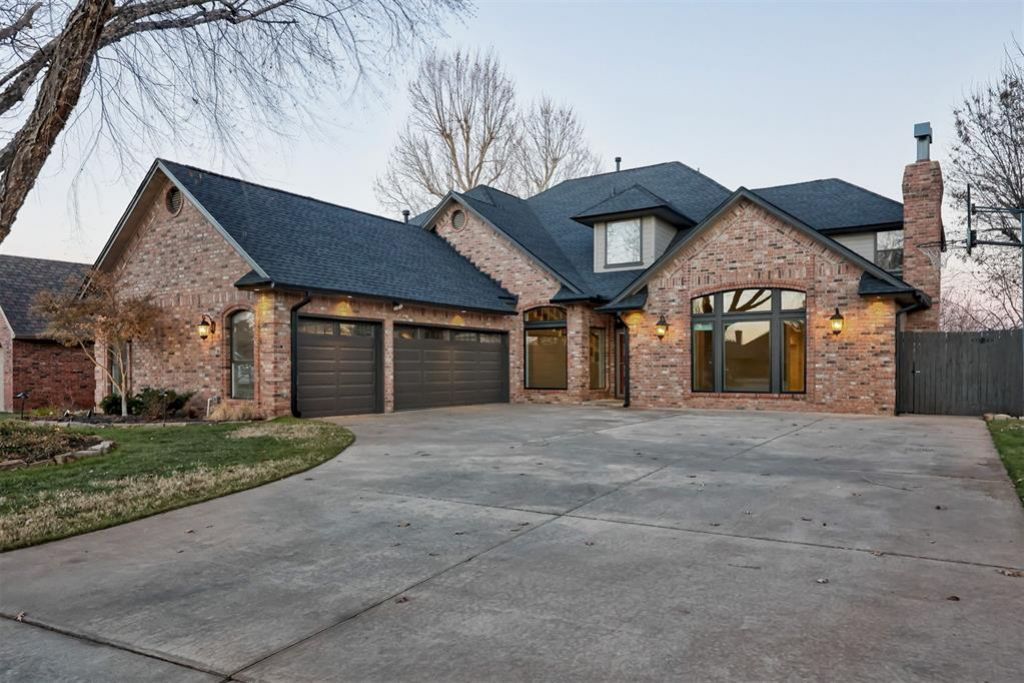 11204 Cedar Ridge Road, Oklahoma City, OK 73162 Main Photo