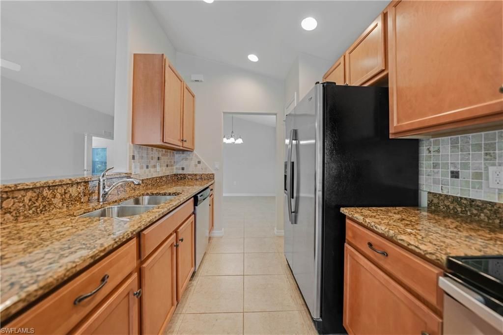 2457 Hopefield Ct, Cape Coral, FL 33991 Photo