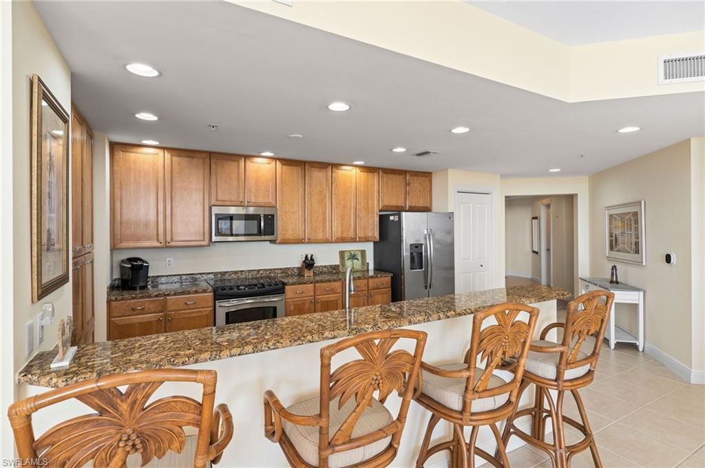 5793 Cape Harbour Dr, Unit 1019, Cape Coral, FL 33914 Photo