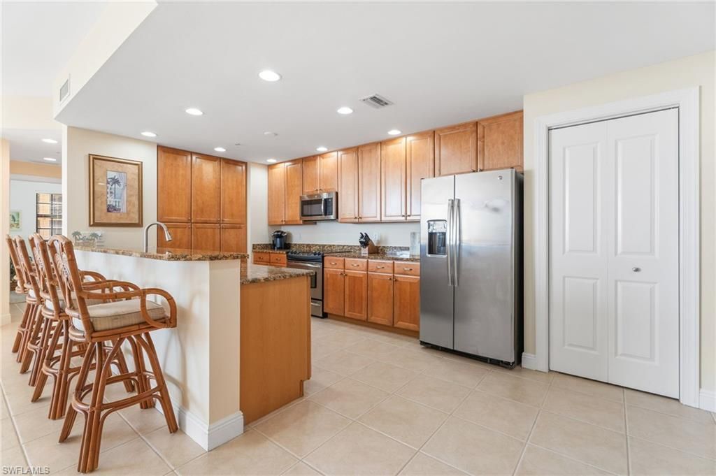 5793 Cape Harbour Dr, Unit 1019, Cape Coral, FL 33914 Photo