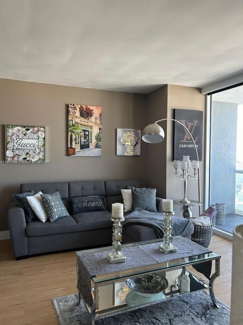 50 Biscayne Blvd, Unit 4607, Miami, FL 33132 Photo