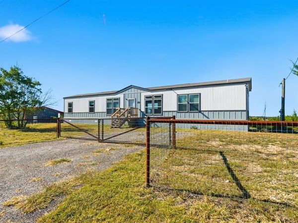 3639 Cedar Street, Weatherford, TX 76088