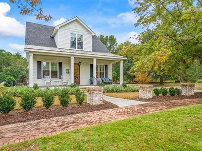 208 Coosaw Point Boulevard, Beaufort, SC 29907