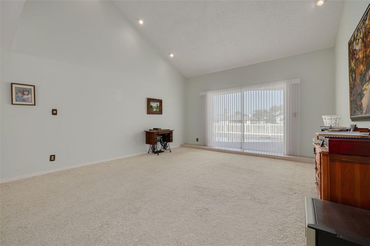 4927 62nd Avenue S, Saint Petersburg, FL 33715 Photo