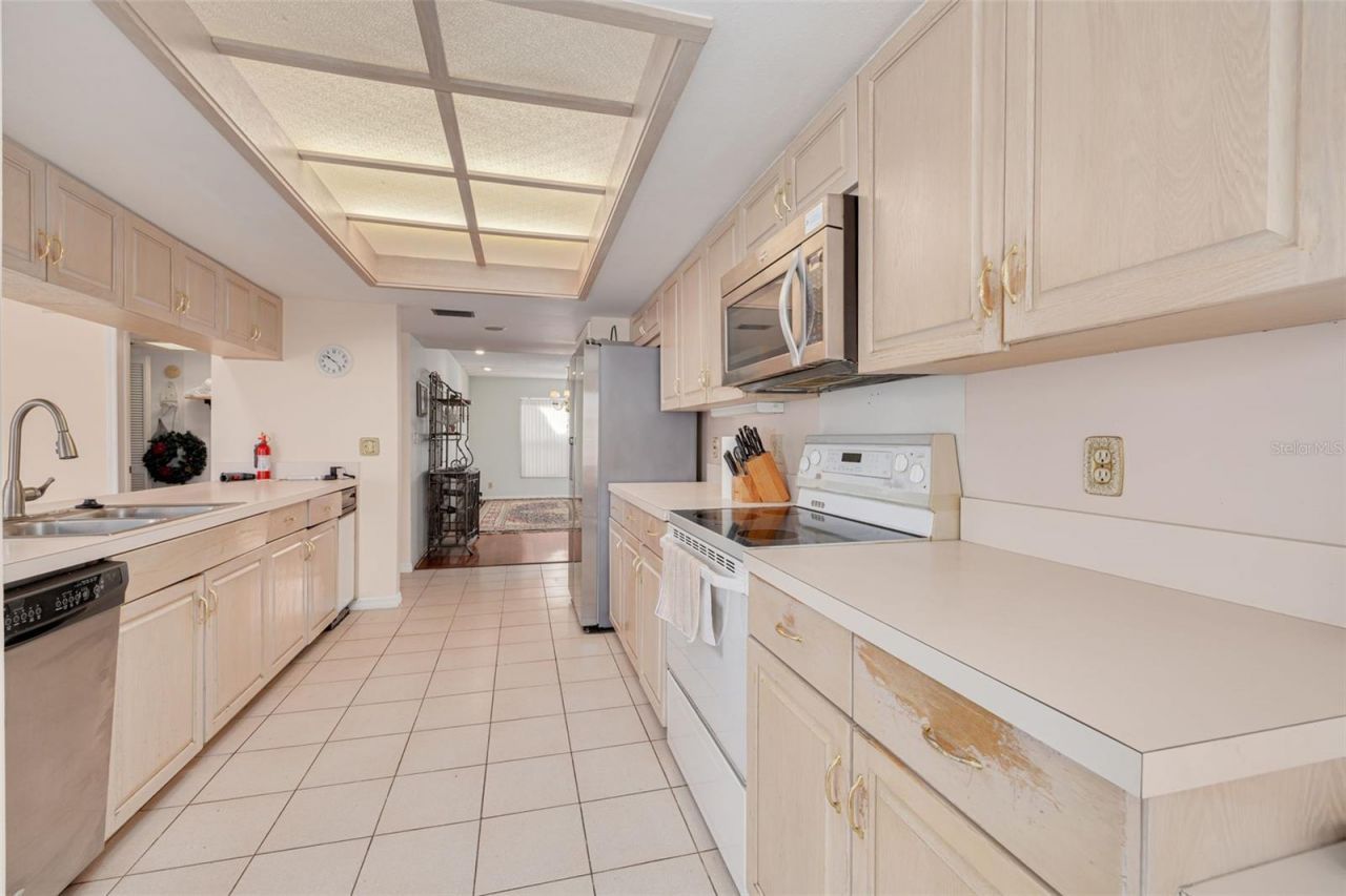 4927 62nd Avenue S, Saint Petersburg, FL 33715 Photo