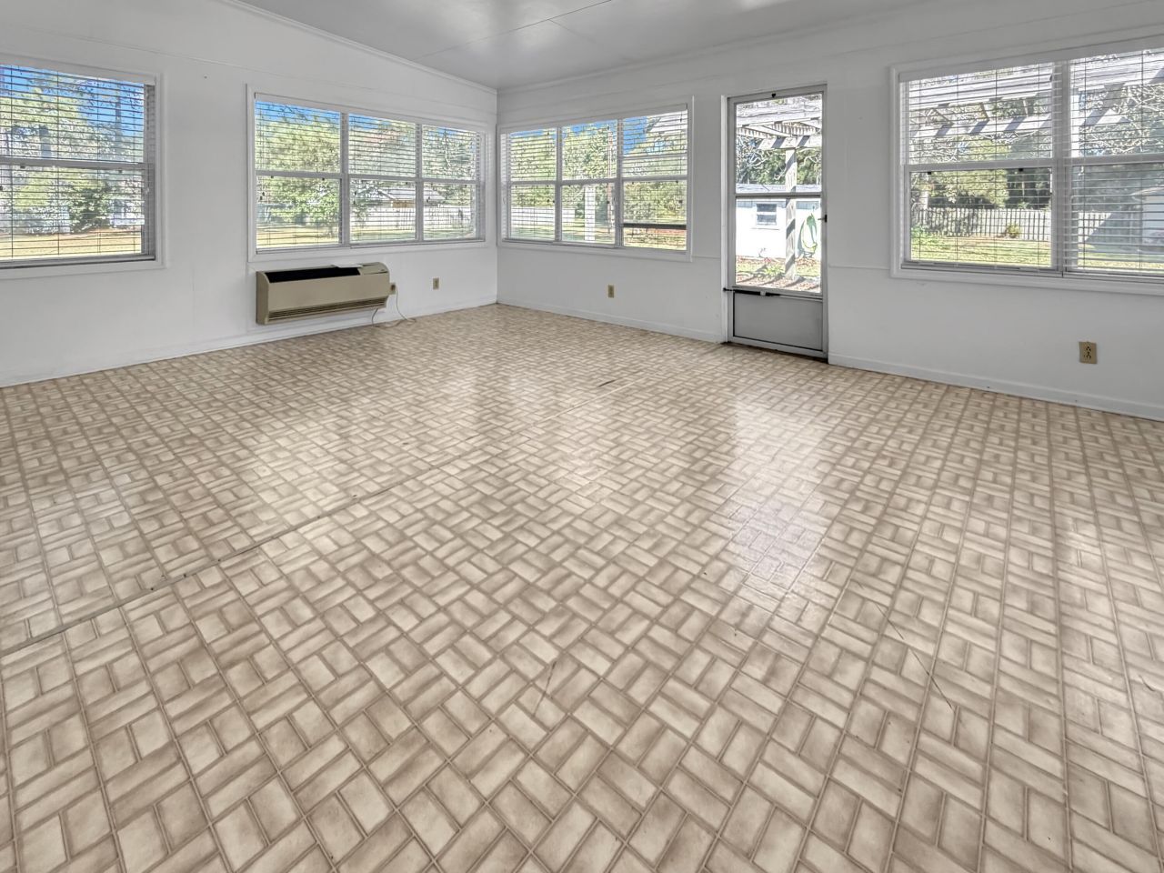 10163 Charleston Highway Photo 13