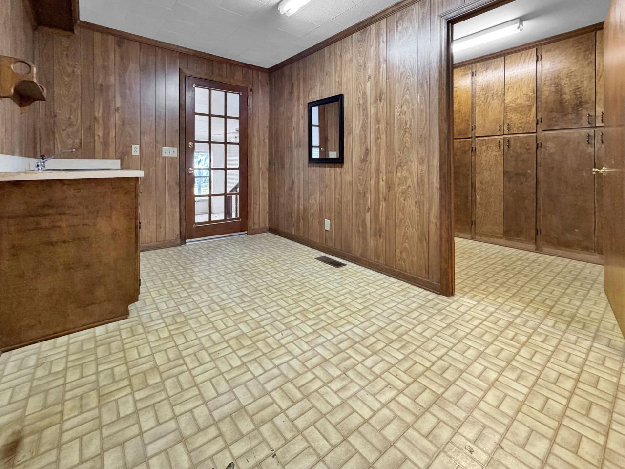 10163 Charleston Highway Photo 8