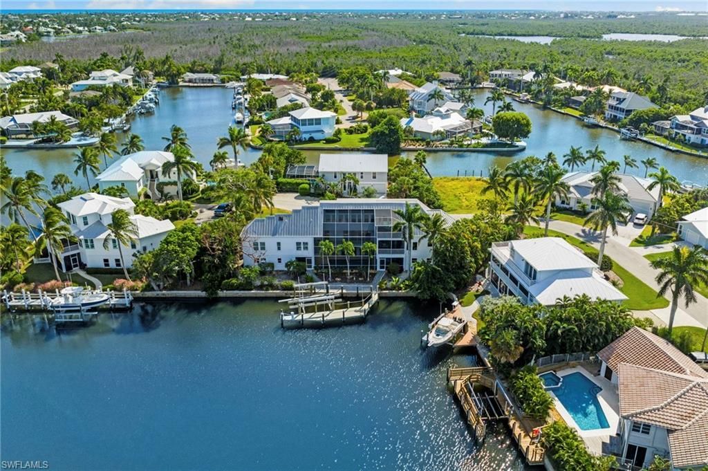 1730 Jewel Box Dr, Sanibel, FL 33957 Photo