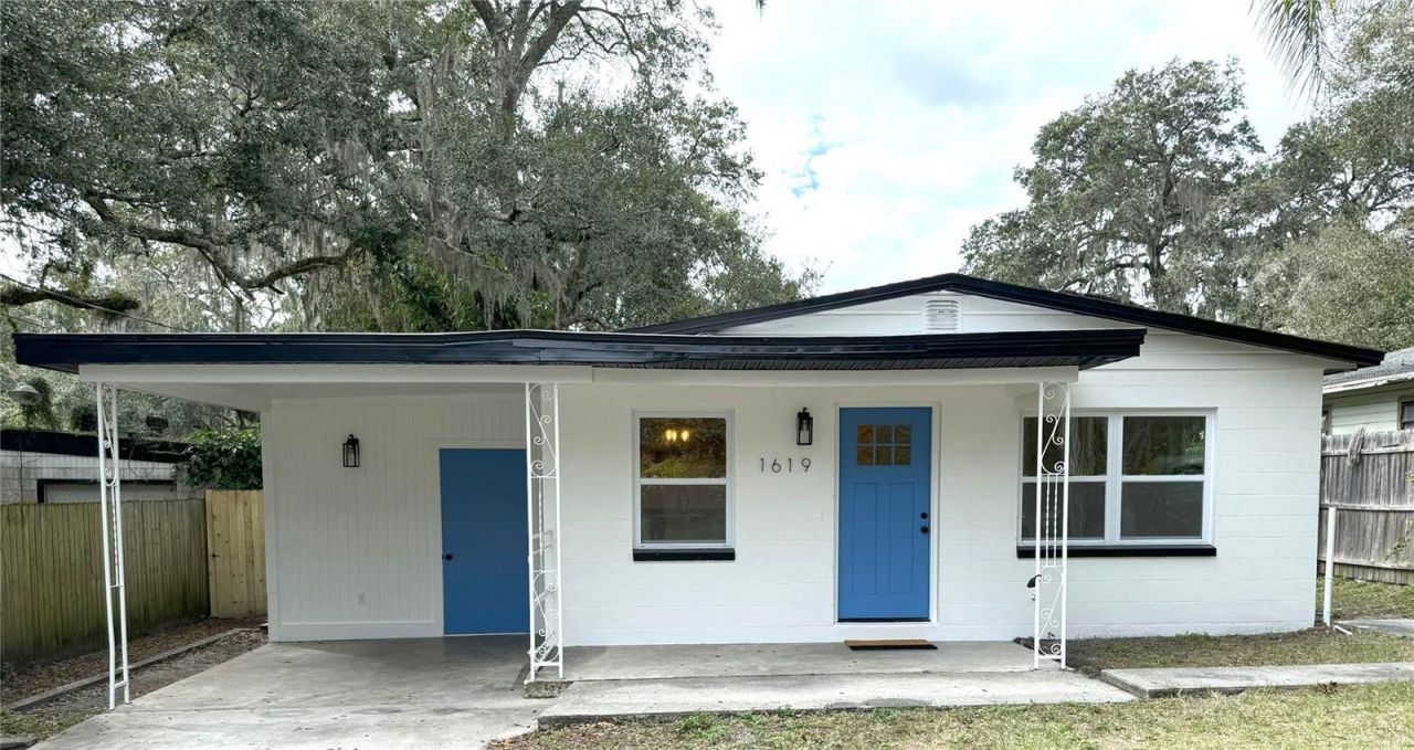 1619 E Marks Drive, Tampa, FL 33604 Main Photo