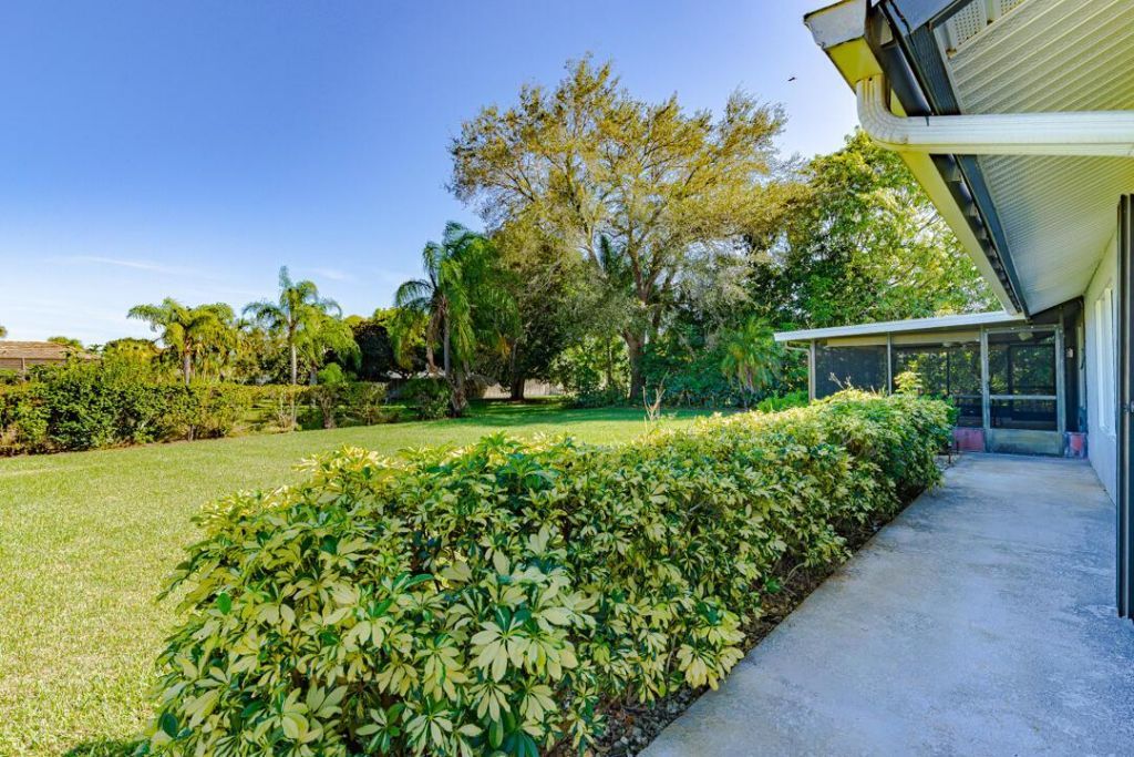 2473 SE Drayton Road, Port Saint Lucie, FL 34952 Photo