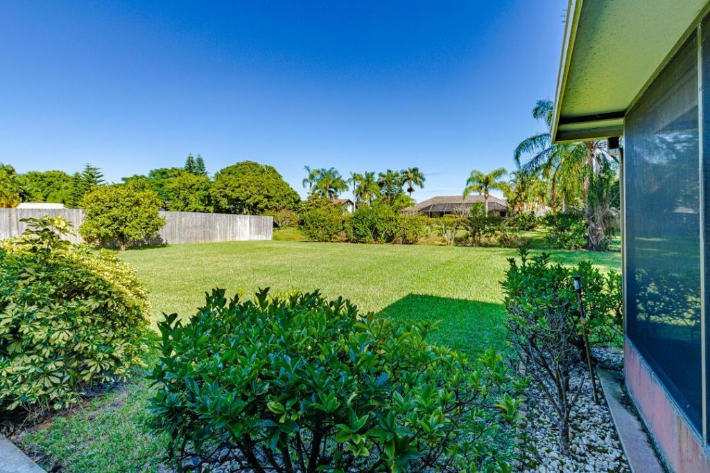 2473 SE Drayton Road, Port Saint Lucie, FL 34952 Photo