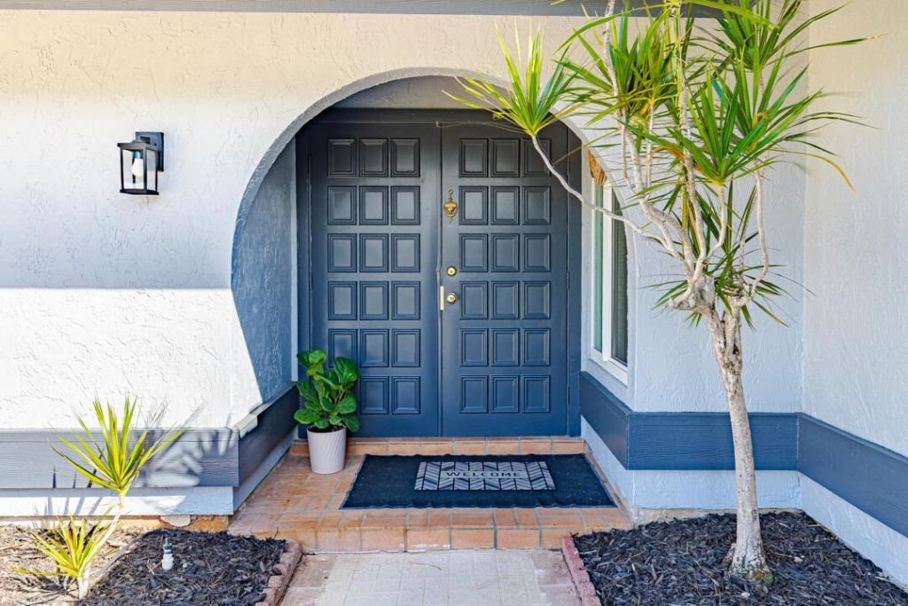 2473 SE Drayton Road, Port Saint Lucie, FL 34952 Photo