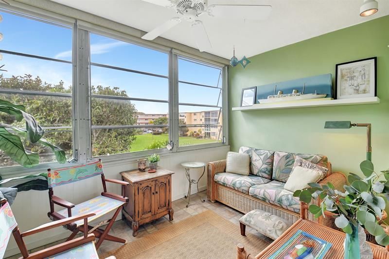 2615 NE 3rd Ct, Unit 301, Boynton Beach, FL 33435 Photo