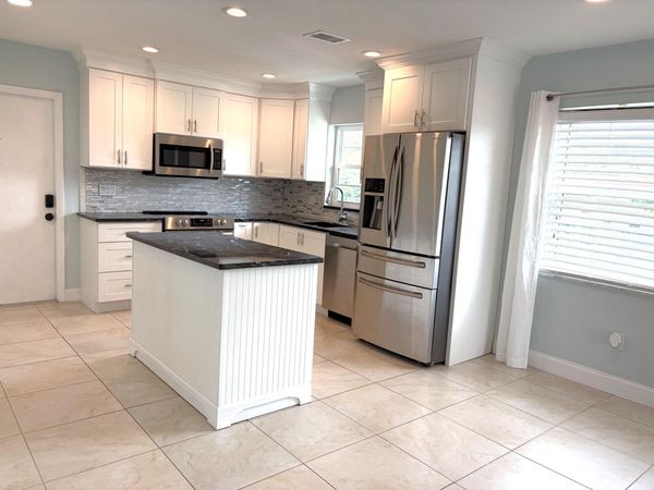 5 Vista Palm Lane, Unit 207, Vero Beach, FL 32962