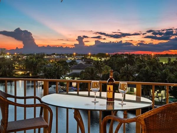 1839 Middle River Dr, Unit 503, Fort Lauderdale, FL 33305