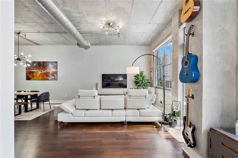 411 NW 1st Ave, Unit 303, Fort Lauderdale, FL 33301 Photo