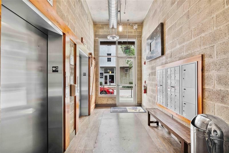 411 NW 1st Ave, Unit 303, Fort Lauderdale, FL 33301 Photo