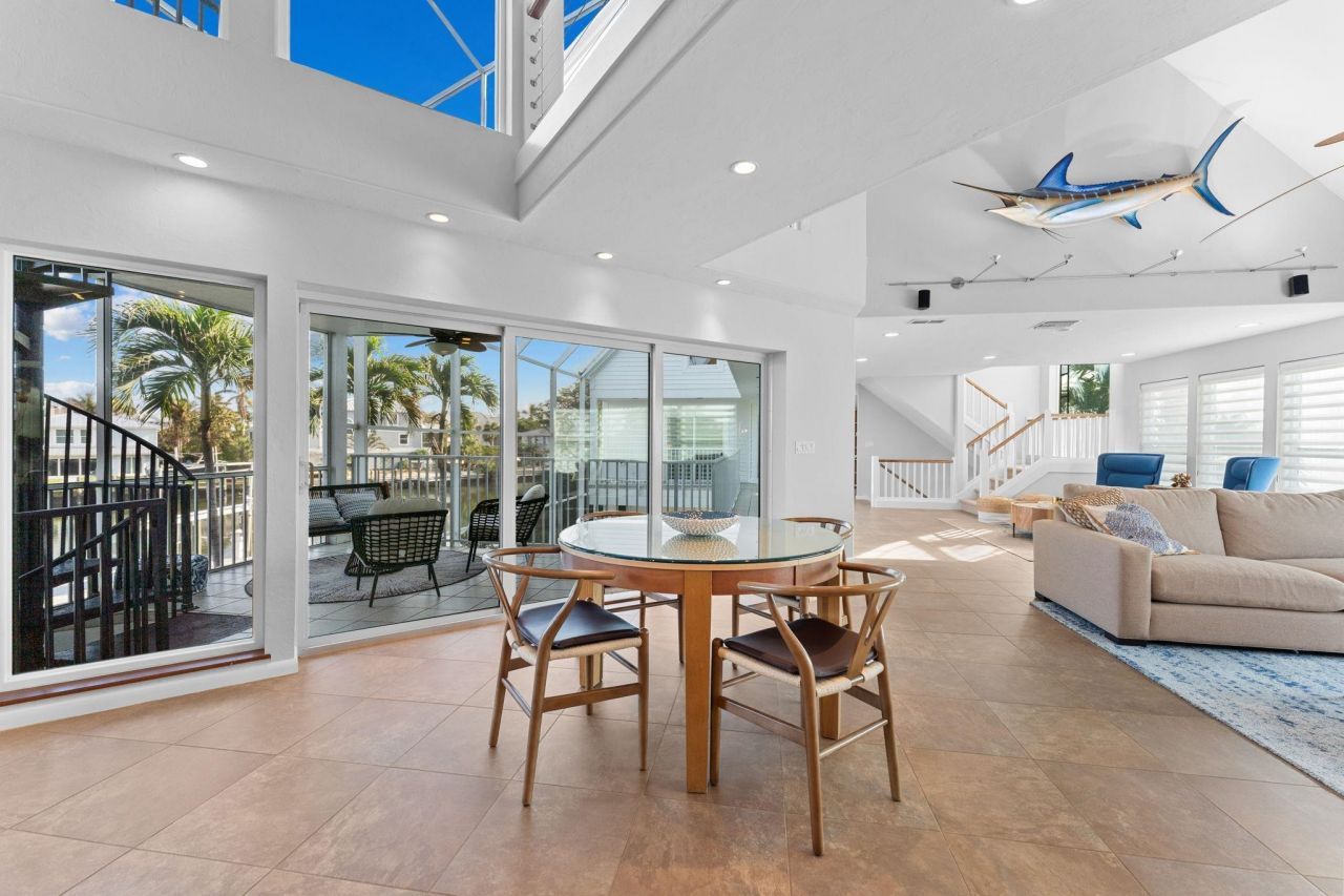 1730 Jewel Box Dr, Sanibel, FL 33957 Photo