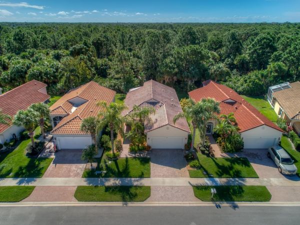 319 NW Treeline Trace, Port Saint Lucie, FL 34986