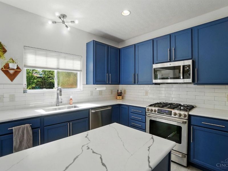 4706 Hassman Court, Cincinnati, OH 45223 Photo 21