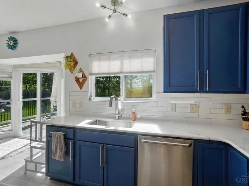 4706 Hassman Court, Cincinnati, OH 45223 Photo 24